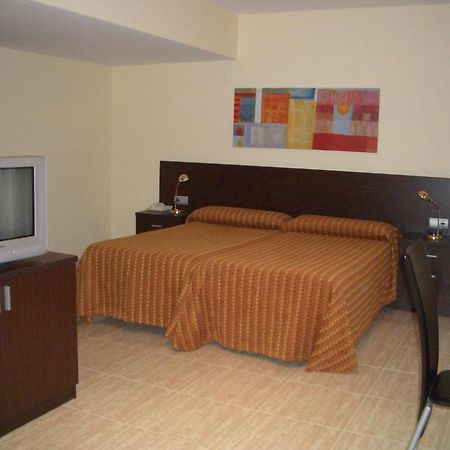 גנדסה Hotel Pique חדר תמונה